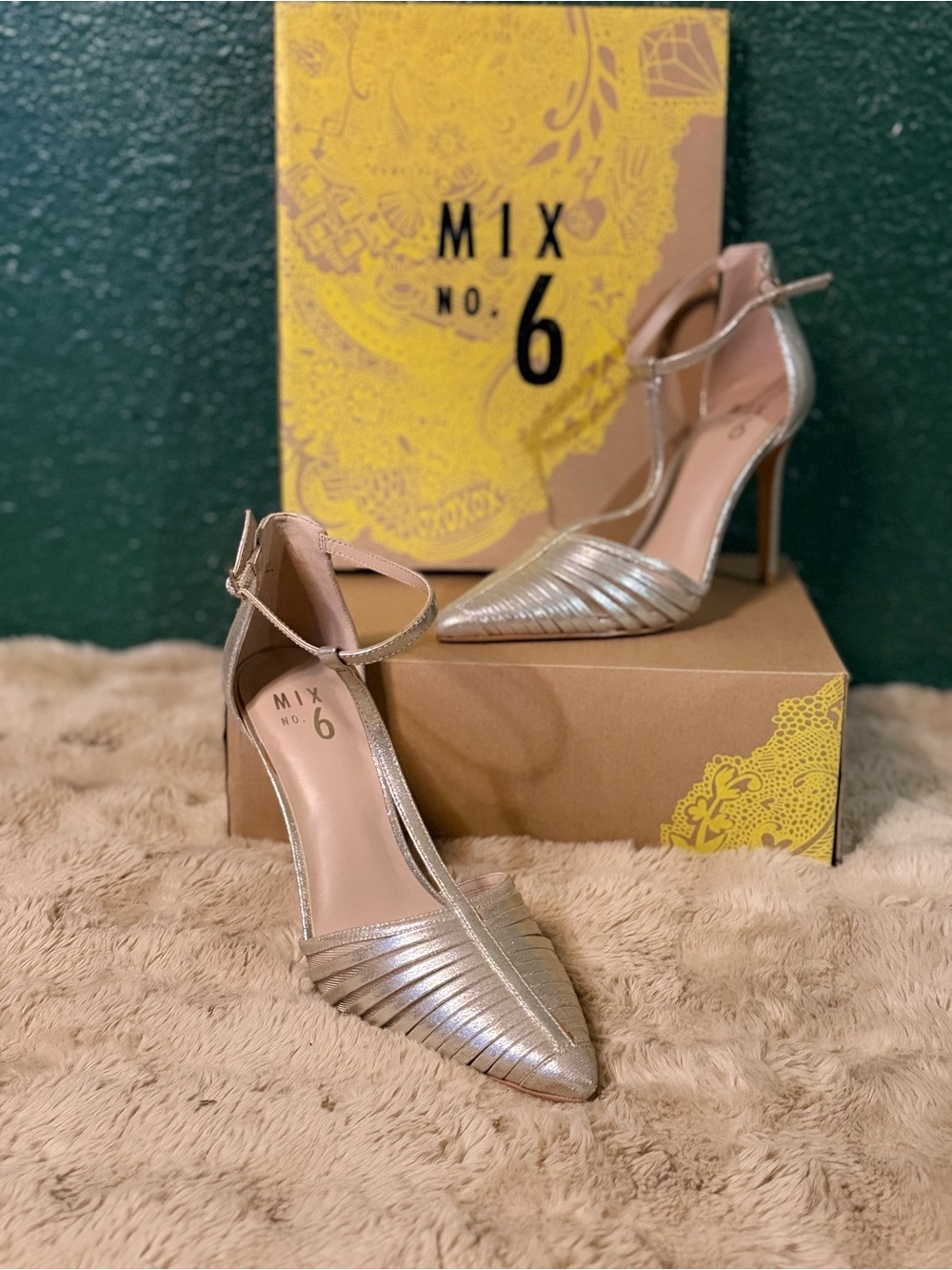 Mix No. 6 T strap heels